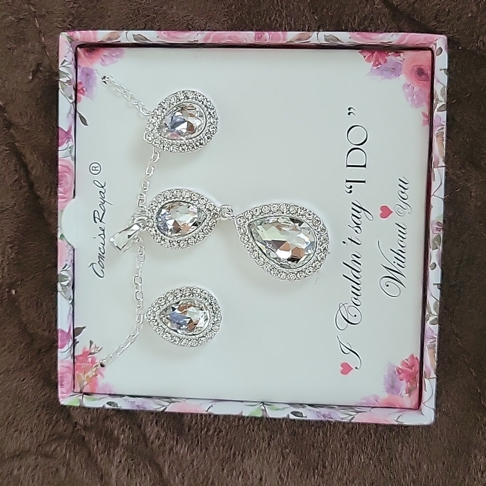 "I couldn't say I do without you" necklace and earrings set